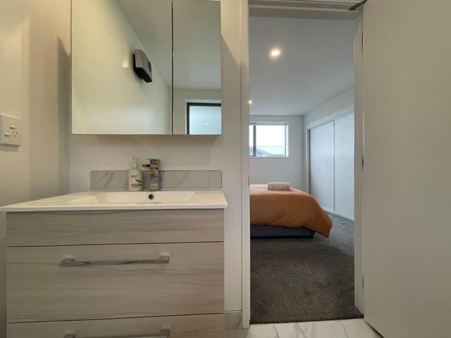 Parkside Retreat - 3 Beds -Sleeps 6 Near Westfield Βίλα Κράισττσερτς Εξωτερικό φωτογραφία