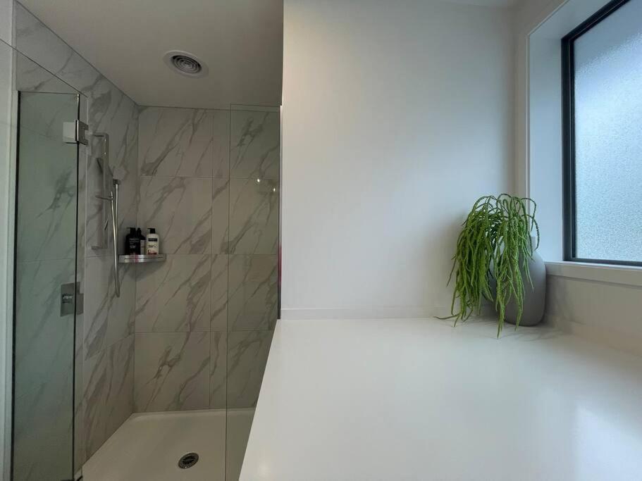 Parkside Retreat - 3 Beds -Sleeps 6 Near Westfield Βίλα Κράισττσερτς Εξωτερικό φωτογραφία