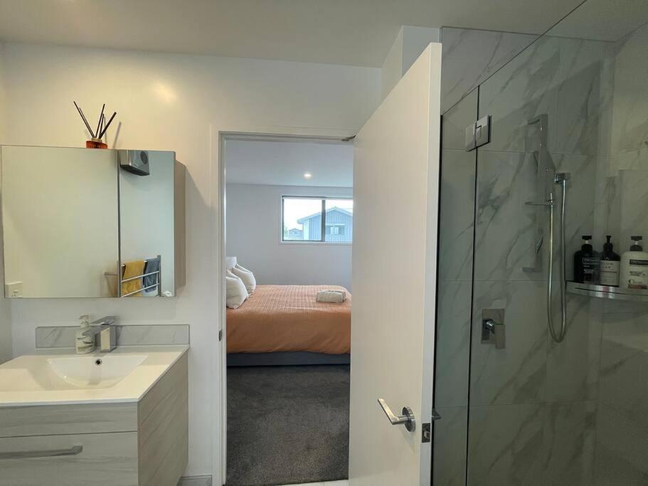 Parkside Retreat - 3 Beds -Sleeps 6 Near Westfield Βίλα Κράισττσερτς Εξωτερικό φωτογραφία